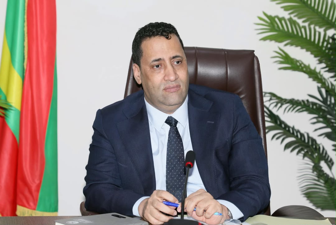 الوزير الأول يترأس اجتماع اللجنة المكلفة بالتحضير لموسم الأمطار