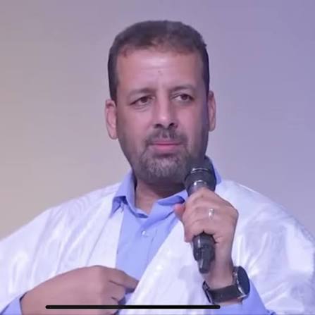 النائب إسلكو ولد ابهاه يصف طوابير الوقود في نواكشوط بـ”المزعجة والمقلقة”