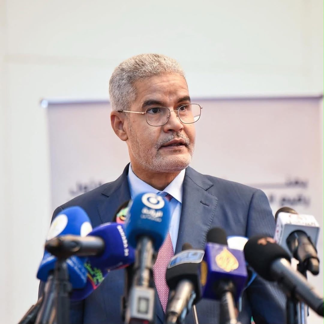ولد أبوه: الدعوة إلى مأمورية ثالثة للرئيس خروج على القانون وتشويش على النظام